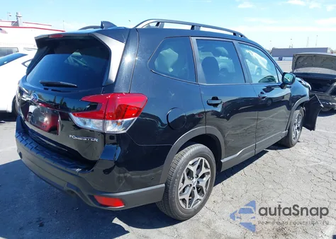 2023 Subaru Forester Premium from USA, damaged, VIN JF2SKAEC2PH415216
